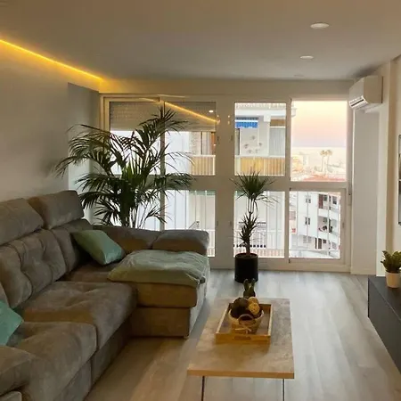 Precioso Apartamento A Estrenar En Centro De Nerja Exterior photo
