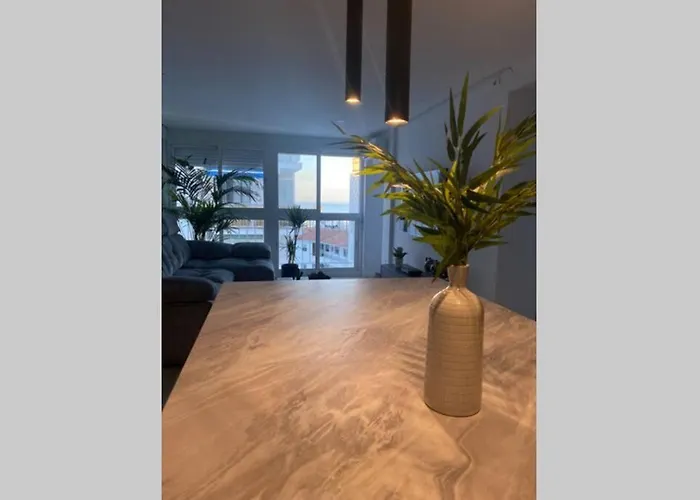 Precioso Apartamento A Estrenar En Centro De Nerja